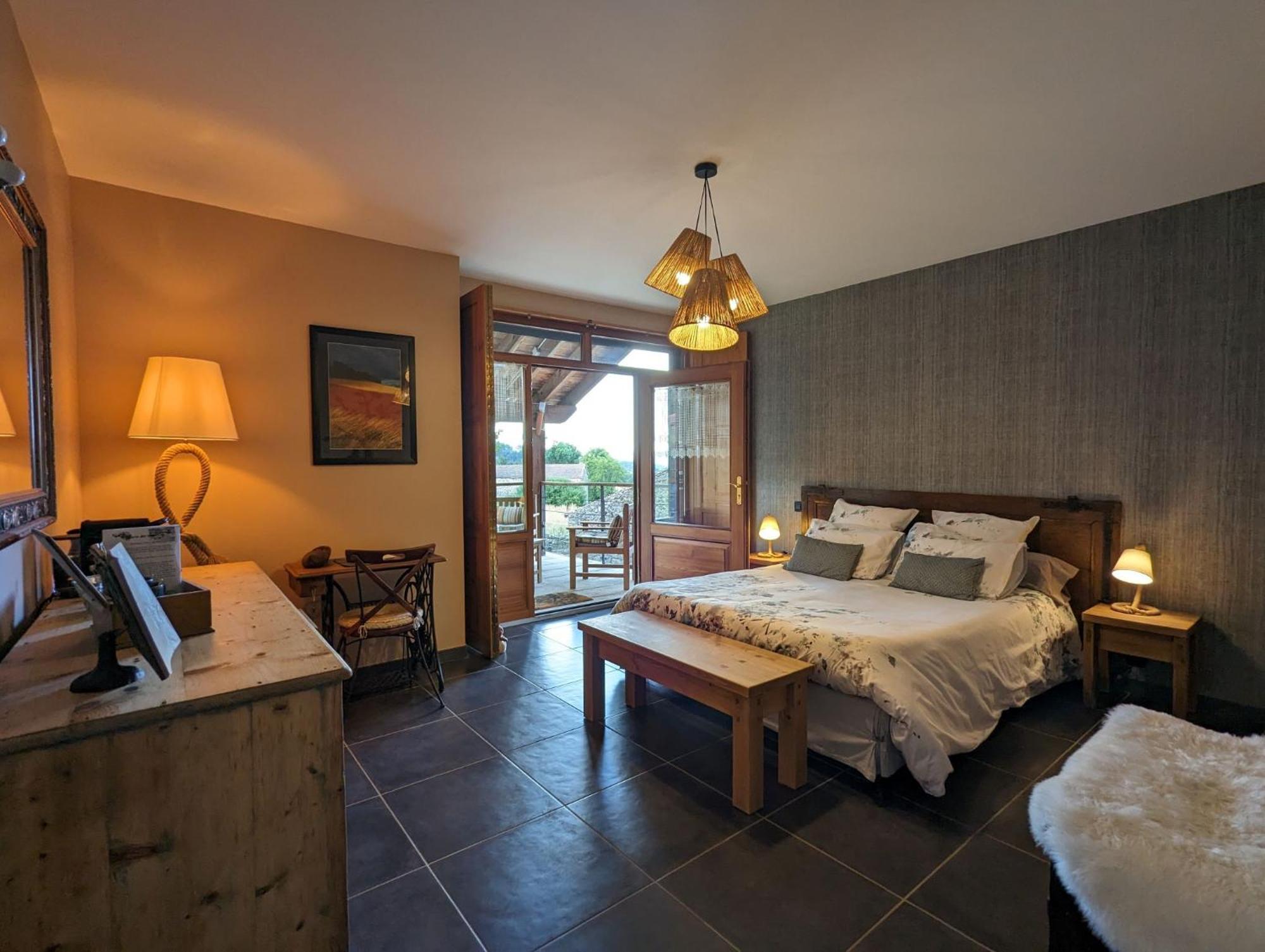 Le Clos Des Pierres Rouges Saint-Privat-d'Allier Ngoại thất bức ảnh